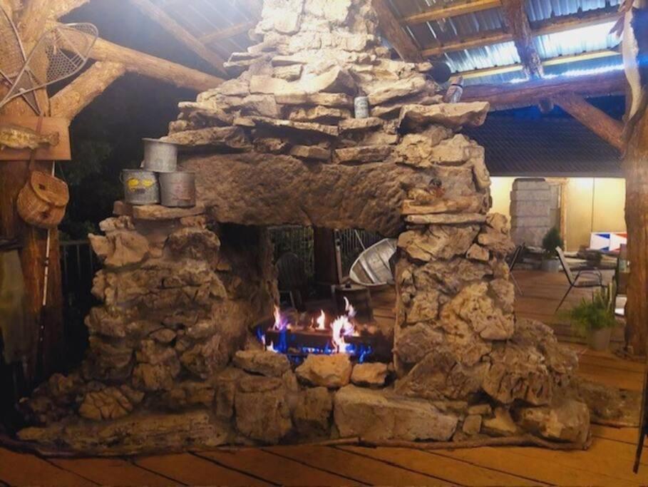 Stonegate Lodge 2 Queen Beds Fast Wifi 50In Tv Salt Water Pool Room # 305 尤里卡斯普林斯 外观 照片